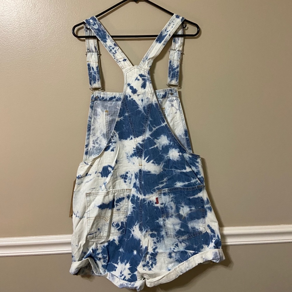 Levi’s Vintage Tie Dye Shortalls - Picture 5 of 6